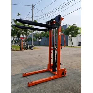 Hand Stacker Manual - Hand Lift CTY E 2.0T/1.6M