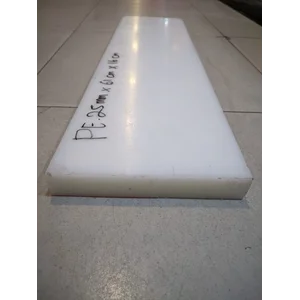 Nylon Lembaran 5mm x 122 x 244cm