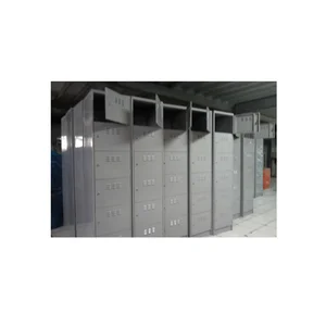 Loker Enam Pintu
