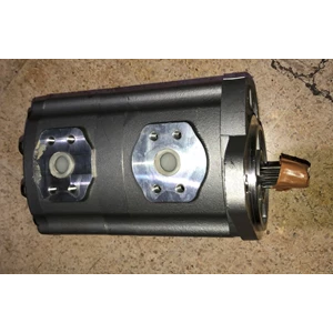 Pump Motor Grader Komatsu GD505A