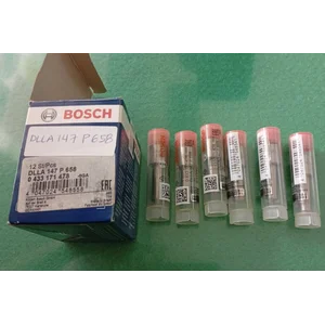 Nozzle Injector Deutz F6L912 Bosch