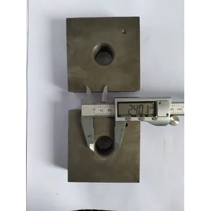 Pisau Barcutter STRONG BC52 Ukuran 8.5 x 8.5 x 3.2 cm