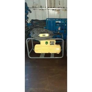 RENTAL ELECTRIC CONCRETE VIBRATOR MACHINE MIKASA / WACKER