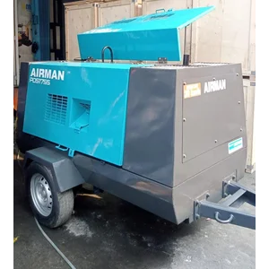 AIR COMPRESSOR AIRMAN PDS 175 CAPACITY 175 CFM RECONDITION