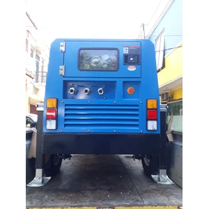 Kompresor Angin Screw 7 BAR Univ UDS 185 S cfm