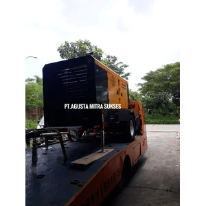 Kompresor Screw 390 CFM Univ UDS 390 S