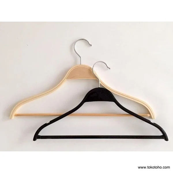 Gantungan Baju Kayu 143