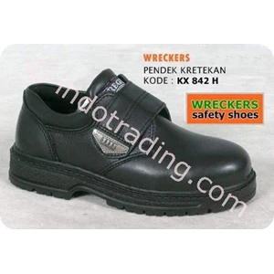 Wreckers Sepatu Pendek Kretekan Tipe Kx42h