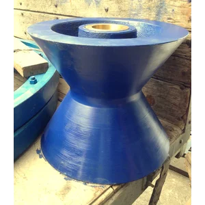 Capstand Bollard 3