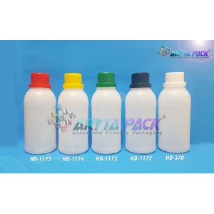 Botol plastik HDPE 250ml labor natural tutup hitam (HD1172)