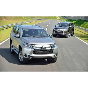 Mobil Mitsubishi Pajero Sport
