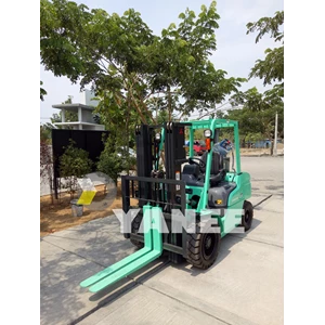 Forklift 3 Ton | Boom 4.7 m | Harian Mingguan Bulanan