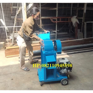 Mesin Pencacah Rumput Gajah Kapasitas Mesin 2-3 Ton