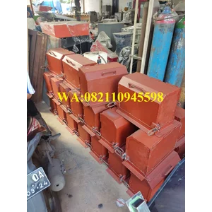 Cetakan Kanstin Taman Standart Ukuran 10 x 20 x 40 Cm