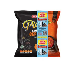 Piattos snack kentang sambal geprek 20gr  isi 10 pcs per karton isi 4 renceng (6237103)