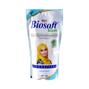 Yuri Biososft Hijab Pewangi + Softener-Ocean Fresh 630 ml Pouch per karton isi 12 pcs
