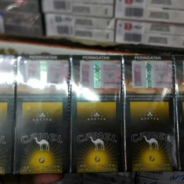Rokok camel filter option yellow isi 12 batang per  slop isi 10 per ball isi 80 slop