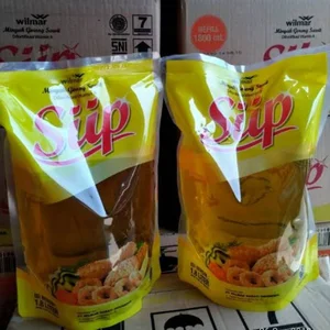 SIIP Minyak Goreng  18OOML per karton isi  6 Pcs/ctn