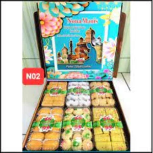 Miss Manis Gathering Package Cookies 32x31x5.5 weight 1650 gram