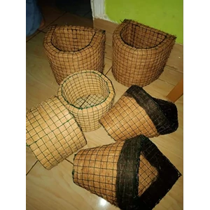 Coconut coir pot wire Cone per piece