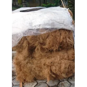 Serabut kelapa per bal isi 20 kg