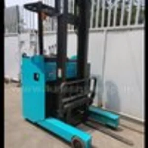 Forklift Battery Reach Truck  Mast 4500Mm Sumitomo