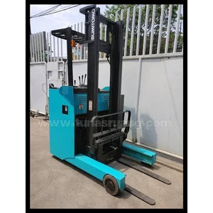 Forklift Battery Reach Truck  Mast 4500Mm Sumitomo
