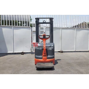 Forklift Stacker 1.6 Ton 2 Stage