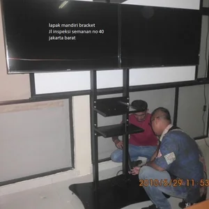 tiang bracket tv  standing plat kupu kupu dual tv 