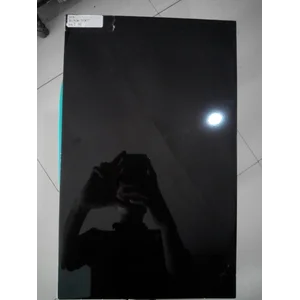 Keramik Dinding Kia Ukuran 25x40 cm