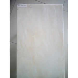 Keramik Dinding Kia Ukuran 25x40 cm