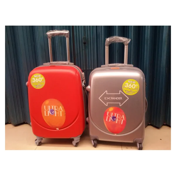 Koper Travel Merah dan Silver