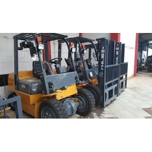 Spare Parts Forklift Diesel  Di Surabaya-Gresik-Sidoarjo-Mojokerto