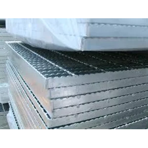 Grating Besi Model Plain 30Mm Bearing Bar Pitch 