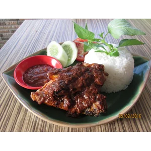 Nasi Ayam Bakar Bumbu Rujak