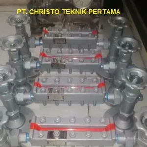 Level Gauge Penberthy 1000° F