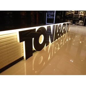 Partition wall Decorative wall (W01)