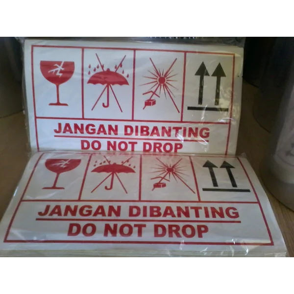 Stiker FRAGILE / Stiker Pecah Belah / Lebel
