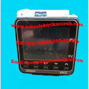 Digital Temperature Control OMRON E5CC-RX2ASM-800