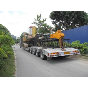 Angkutan Alat Berat Murah Surabaya/Jakarta By PT. Khatulistiwa Mandiri Logistik