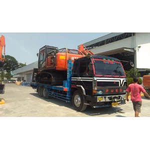 Jasa Angkutan Excavator Surabaya By PT. Khatulistiwa Mandiri Logistik