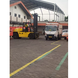 Jasa Pindahan Truck Colt Diesel di Area Surabaya Murah