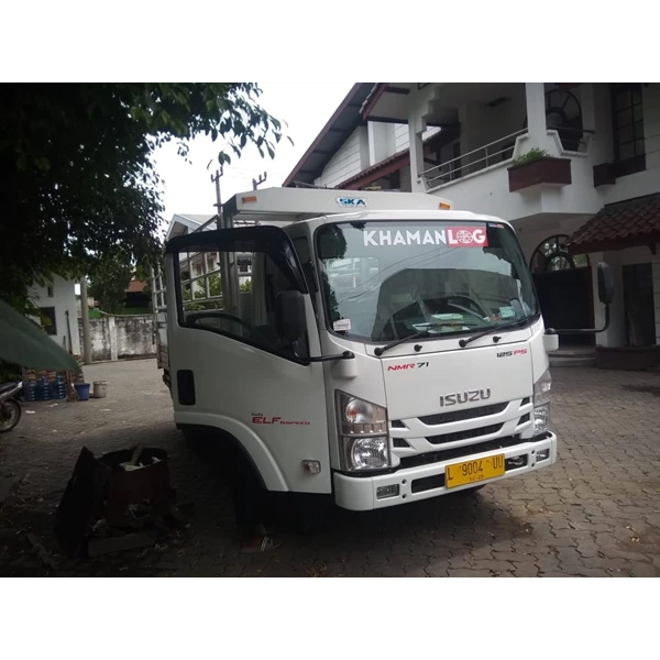 Sewa Truck Colt Diesel Jasa Pindahan Murah Surabaya Sekitar By PT. Khatulistiwa Mandiri Logistik