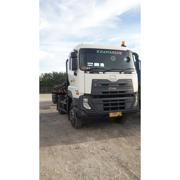 Sewa Truck Trailer Surabaya - Bali By PT. Khatulistiwa Mandiri Logistik
