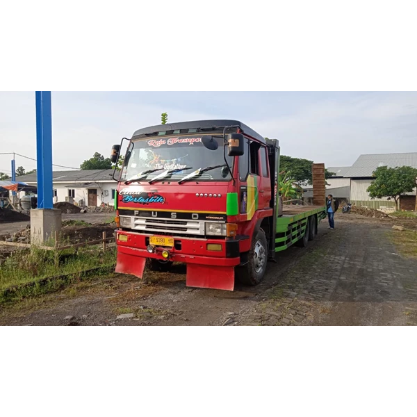 Angkutan Selfloader Harga Murah Surabaya - Jakarta By PT. Khatulistiwa Mandiri Logistik