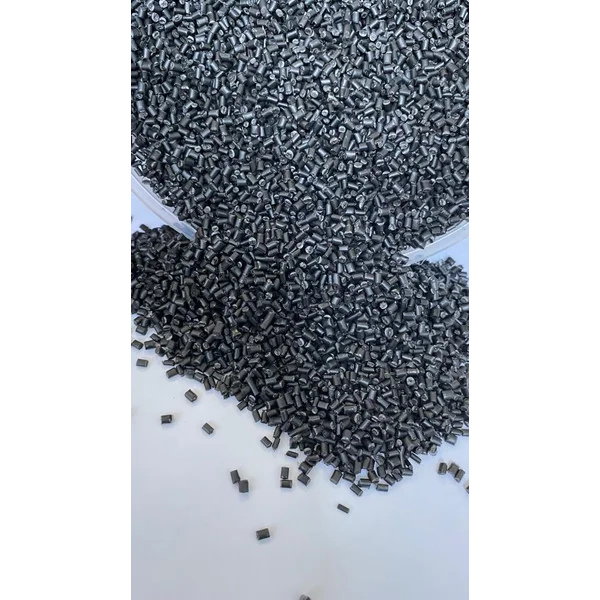 Biji Plastik PP Hitam  proses