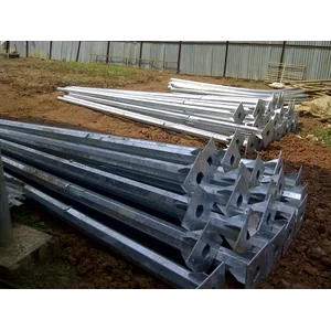 Tiang Lampu Jalan PJU Hexagonal 9 Meter Tipe Single Parabola Ornament  