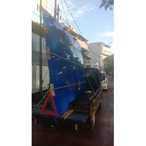 5mm thick custom Glasstone Blue glass for interior per M2