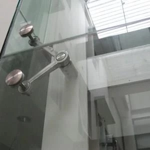 Fitting Pneumatic Spider Fitting Glass Tempered Jakarta