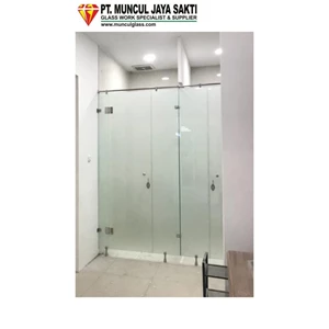 Cubicle Toilet Glass Tempered Clear 10mm